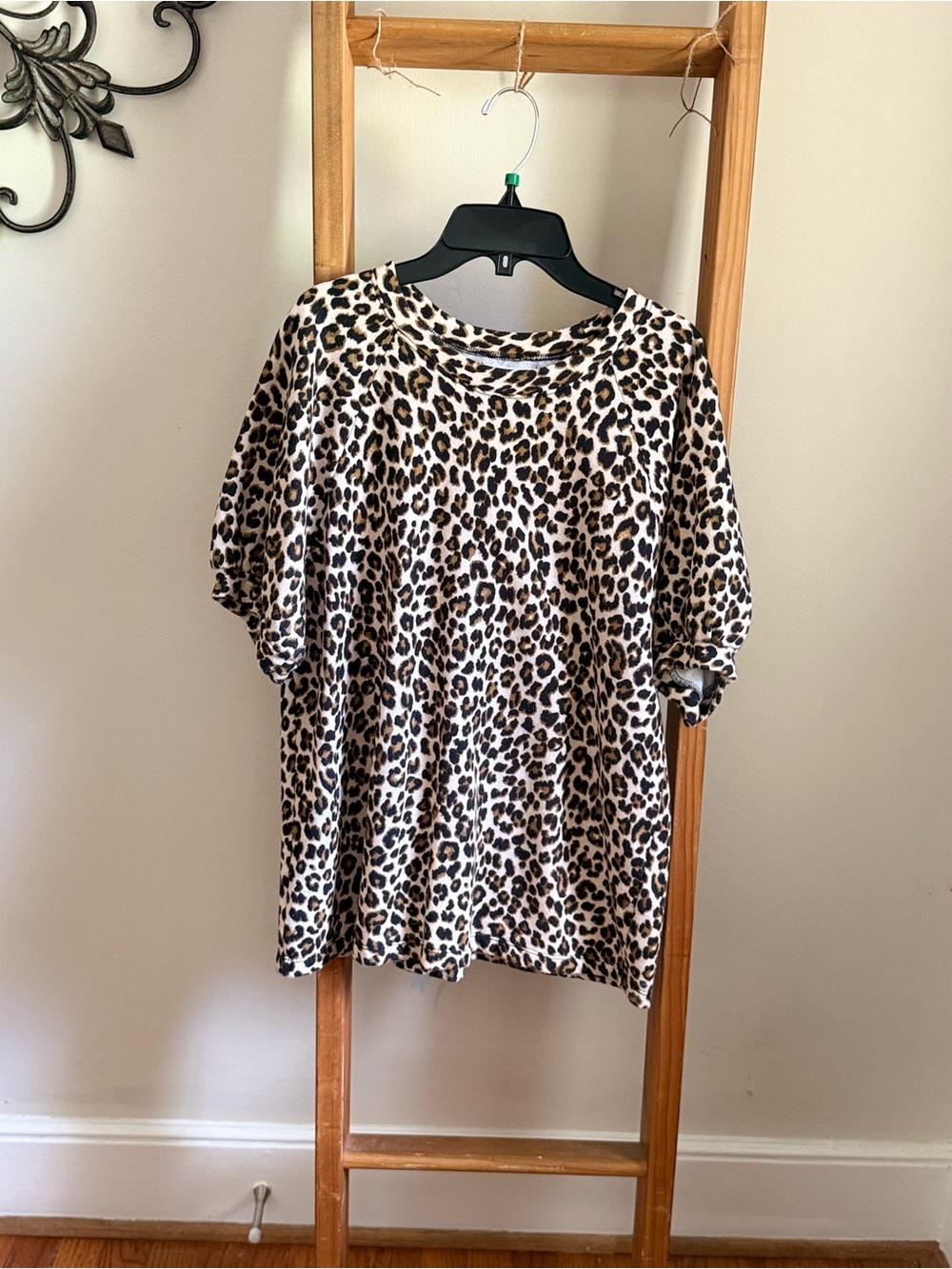 Velvet by Graham & Spencer Leopard Print Short Sleeve Top - Beige & Black